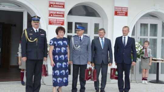 Żelechów: Ratusz i rynek otwarte [wideo]