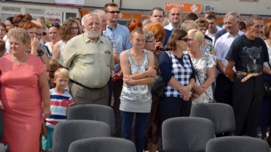 Żelechów: Ratusz i rynek otwarte [wideo]