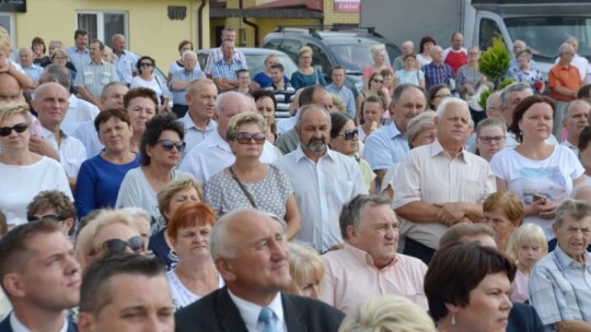 Żelechów: Ratusz i rynek otwarte [wideo]