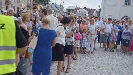 Żelechów: Ratusz i rynek otwarte [wideo]