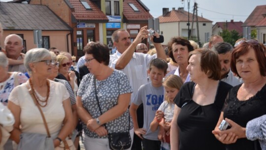 Żelechów: Ratusz i rynek otwarte [wideo]