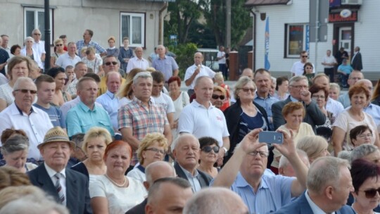 Żelechów: Ratusz i rynek otwarte [wideo]