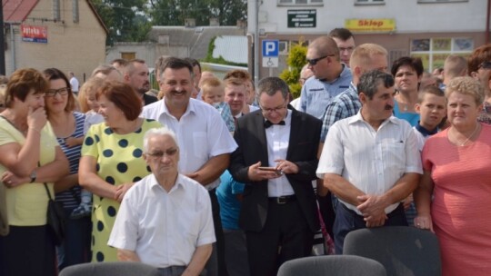 Żelechów: Ratusz i rynek otwarte [wideo]