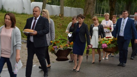 Miastkowskie dożynki z silnym akcentem wiary [wideo]