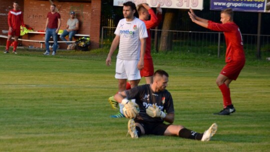 Co za mecz. Fic broni karnego w 97. minucie! [wideo]