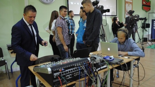 Warsztaty w Ekonomiku. Z Telewizją Trwam i sitodrukiem