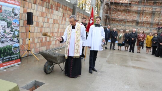 Dla potomnych! Wmurowanie aktu erekcyjnego w ?Piątce?