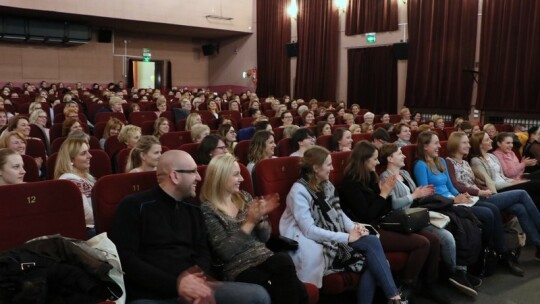 Ulubione kino kobiet? Kino w szpilkach!