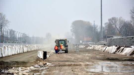 Zobacz jak remontują kolejową "siódemkę"