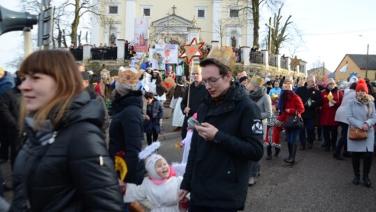 Ogromne zainteresowanie Orszakiem Trzech Króli w Żelechowie [wideo]