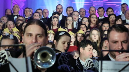 Przyjdźcie, radośnie śpiewajcie! Wielkie kolędowanie w kolegiacie