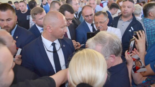 Spotkanie z premierem Morawieckim zakończone awanturą [wideo]