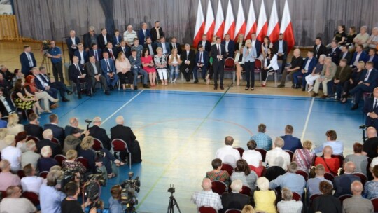 Spotkanie z premierem Morawieckim zakończone awanturą [wideo]