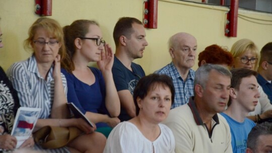 Spotkanie z premierem Morawieckim zakończone awanturą [wideo]