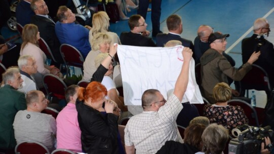 Spotkanie z premierem Morawieckim zakończone awanturą [wideo]