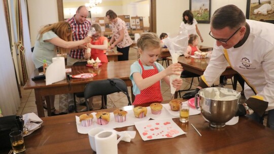 W Miętnem upiekli muffiny dla całej rodziny