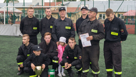 OSP Melanów wygrywa zawody strażackie