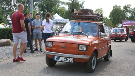 Był TŁOK! Ponad 900 pojazdów w Garwolinie