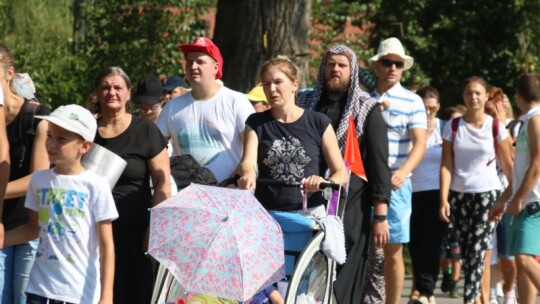 Pielgrzymi już na trasie! 38. PPP na Jasną Górę [wideo]