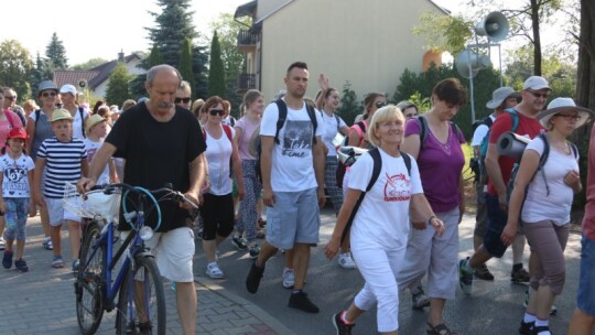 Pielgrzymi już na trasie! 38. PPP na Jasną Górę [wideo]