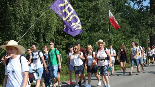 Pielgrzymi już na trasie! 38. PPP na Jasną Górę [wideo]