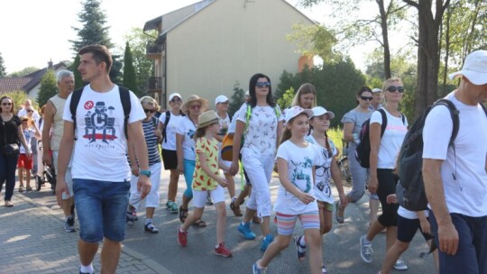 Pielgrzymi już na trasie! 38. PPP na Jasną Górę [wideo]