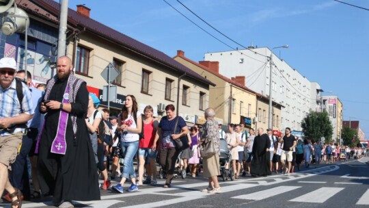 Pielgrzymi już na trasie! 38. PPP na Jasną Górę [wideo]