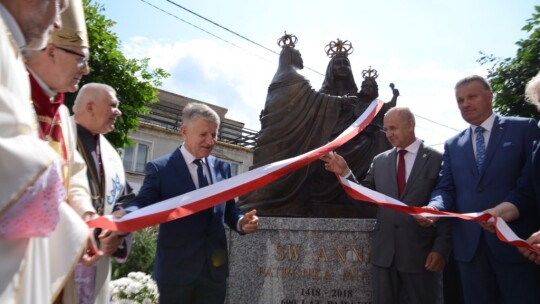 Garwolińska parafia ma 600 lat, a miasto patronkę [wideo]