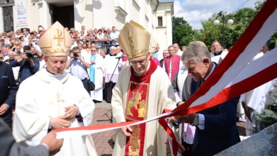 Garwolińska parafia ma 600 lat, a miasto patronkę [wideo]