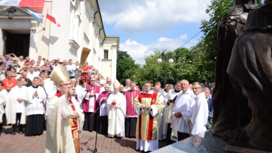 Garwolińska parafia ma 600 lat, a miasto patronkę [wideo]