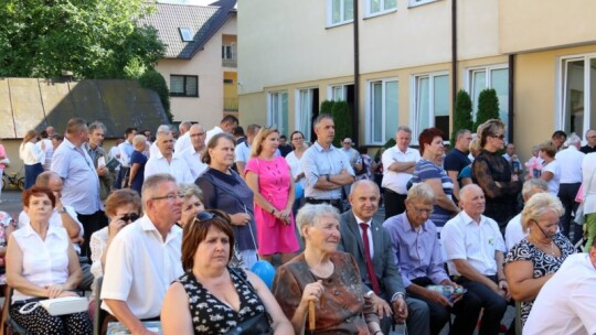 Garwolińska parafia ma 600 lat, a miasto patronkę [wideo]