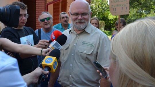 ?Bądź lekarzem, nie grabarzem!?. Zagroda w Cyganówce po kontroli weterynaryjnej