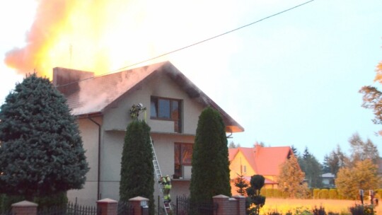 Pożar składu butli gazowych i domu