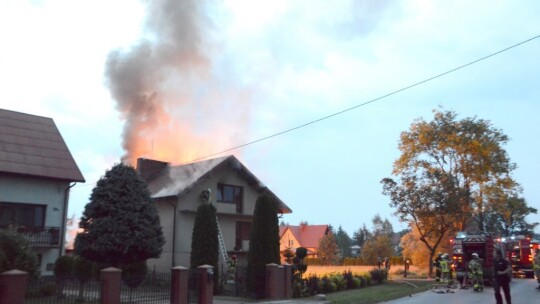 Pożar składu butli gazowych i domu