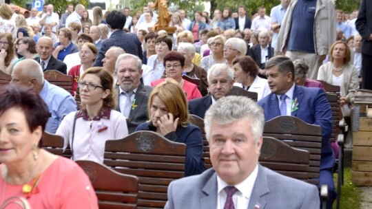 Mariańskie Porzecze. Dożynki z akcentem patriotycznym [wideo]