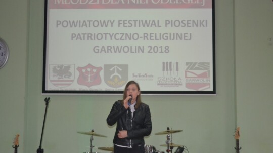 Muzyką i śpiewem uczcili 100-lecie niepodległości 