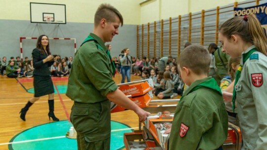 Braterski krąg w pogodnym Parysowie