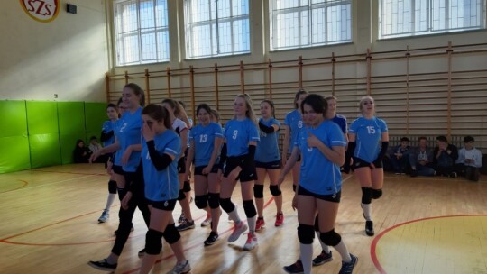 Siatkarki z Długiej mistrzyniami powiatu
