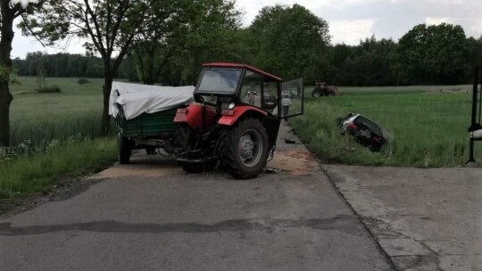 Ciągnik rozpadł się na dwie części