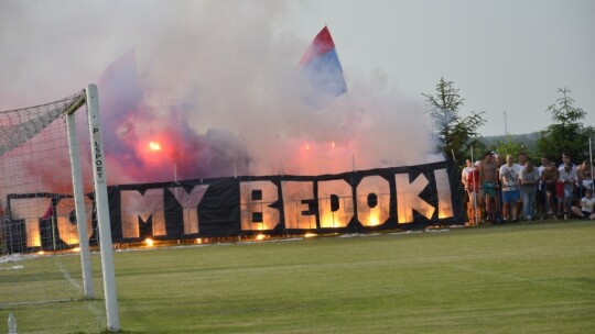 Wilga wygrywa derby i zostaje w IV lidze!