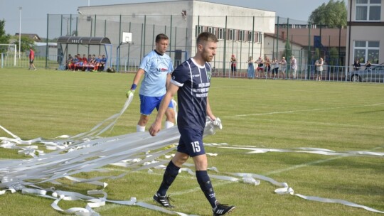 Wilga wygrywa derby i zostaje w IV lidze!