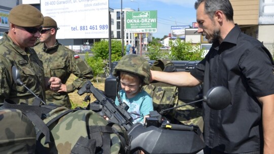 Pod starostwem jak na poligonie