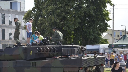 Pod starostwem jak na poligonie