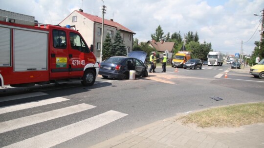 DK nr 76: Zderzenie na skrzyżowaniu