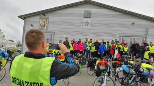 Głoszenie przez kręcenie - Rowerowi JP II na szlaku