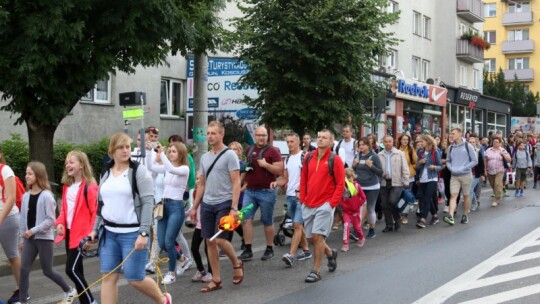 Kierunek: Jasna Góra! Pielgrzymka Podlaska dzień po dniu [wideo]