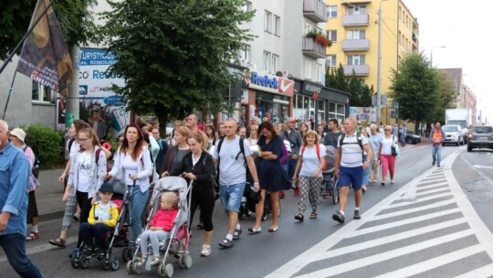 Kierunek: Jasna Góra! Pielgrzymka Podlaska dzień po dniu [wideo]