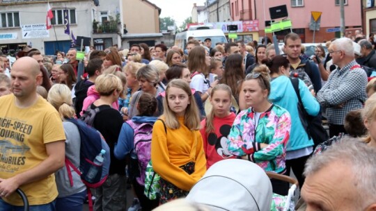 Kierunek: Jasna Góra! Pielgrzymka Podlaska dzień po dniu [wideo]