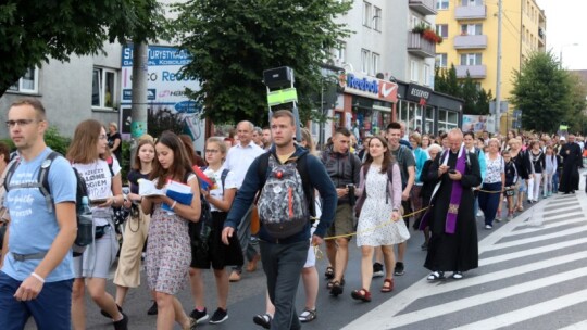 Kierunek: Jasna Góra! Pielgrzymka Podlaska dzień po dniu [wideo]