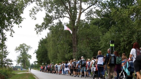 Kierunek: Jasna Góra! Pielgrzymka Podlaska dzień po dniu [wideo]